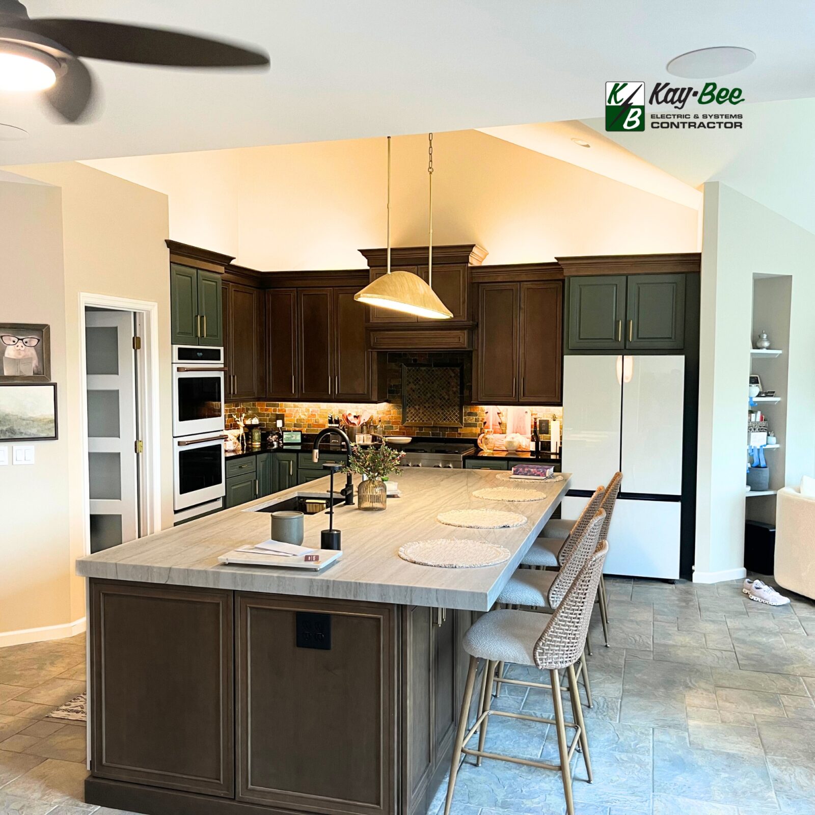 light fixtures installation